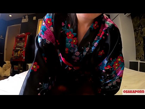 ❤️ Ung cosplay pige elsker sex til orgasme med en sprøjte i en hestepige og et blowjob. Asiatisk pige med behåret fisse og smukke bryster i traditionel japansk kostume i amatørvideo, der viser onani med fucklegetøj. Sakura 3 OSAKAPORN. ❤️❌ Porno at da.comicsporn.ru
